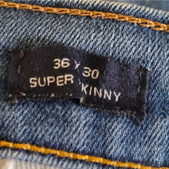 GAP Denim Stretch Shorts - Picture 4 of 4